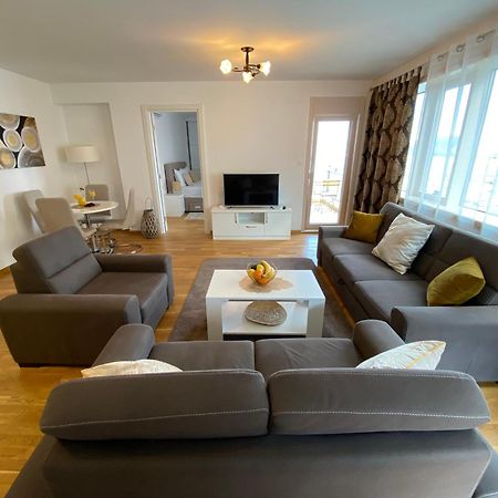 בודווה Four Views Apartments מראה חיצוני תמונה