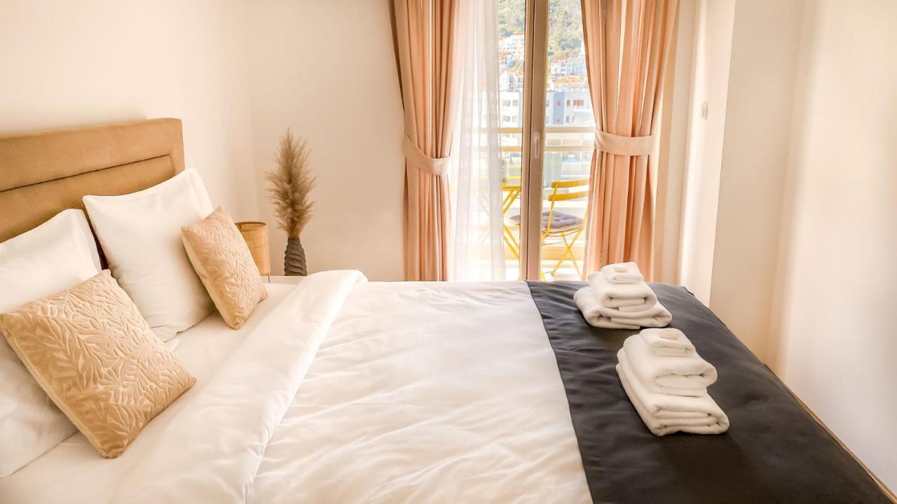 בודווה Four Views Apartments מראה חיצוני תמונה