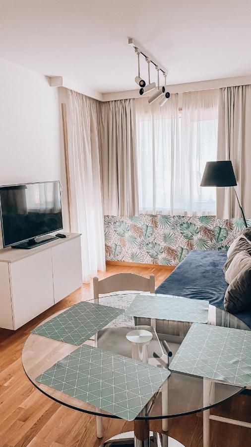 בודווה Four Views Apartments מראה חיצוני תמונה