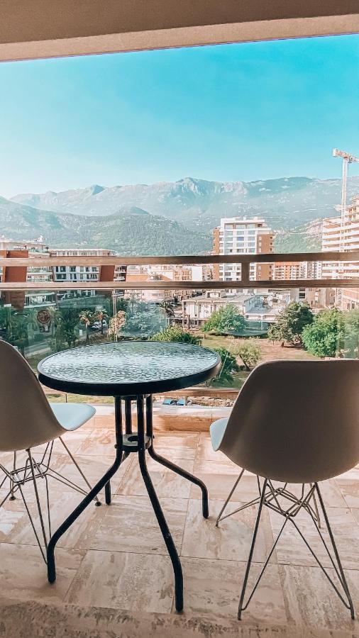 בודווה Four Views Apartments מראה חיצוני תמונה