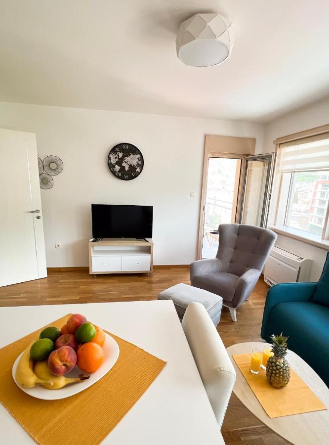 בודווה Four Views Apartments מראה חיצוני תמונה