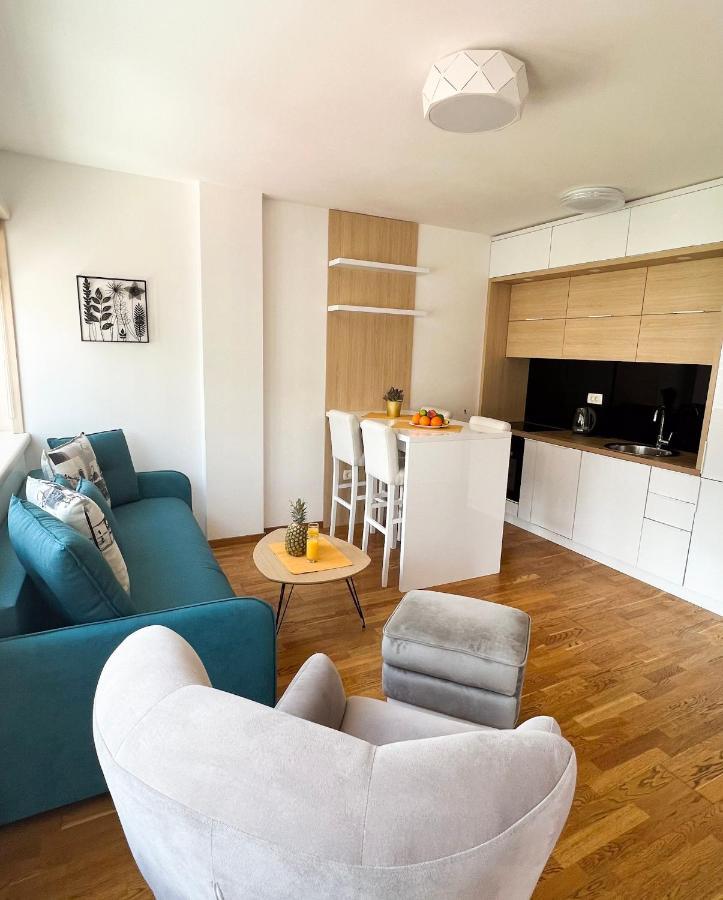 בודווה Four Views Apartments מראה חיצוני תמונה