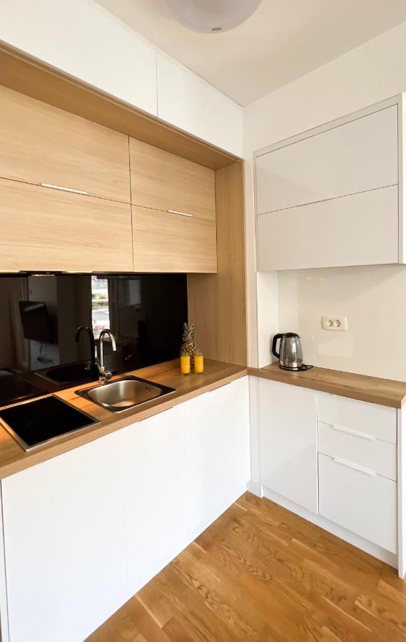בודווה Four Views Apartments מראה חיצוני תמונה