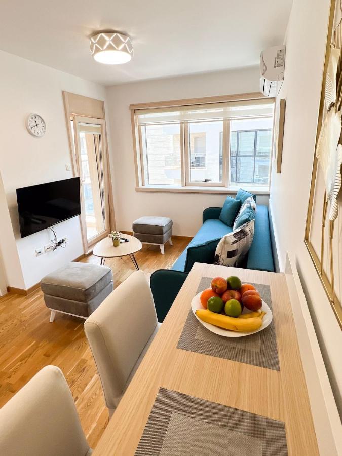 בודווה Four Views Apartments מראה חיצוני תמונה