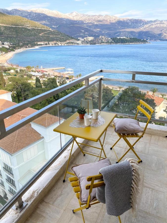 בודווה Four Views Apartments מראה חיצוני תמונה