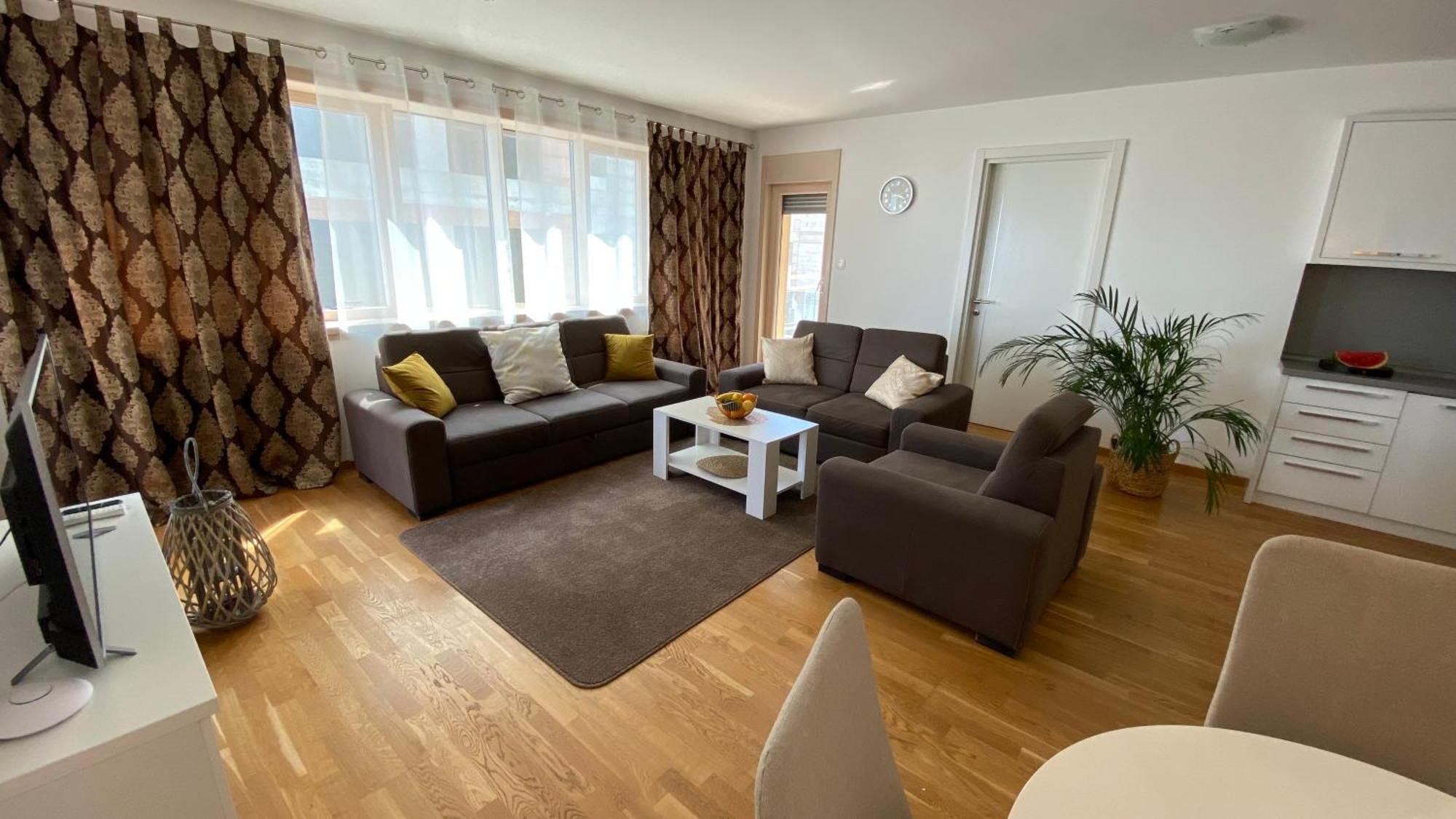 בודווה Four Views Apartments מראה חיצוני תמונה
